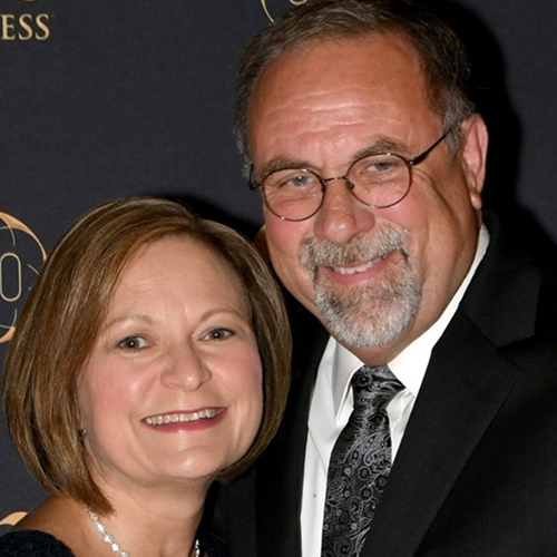 Headshot of Morris and Tammy